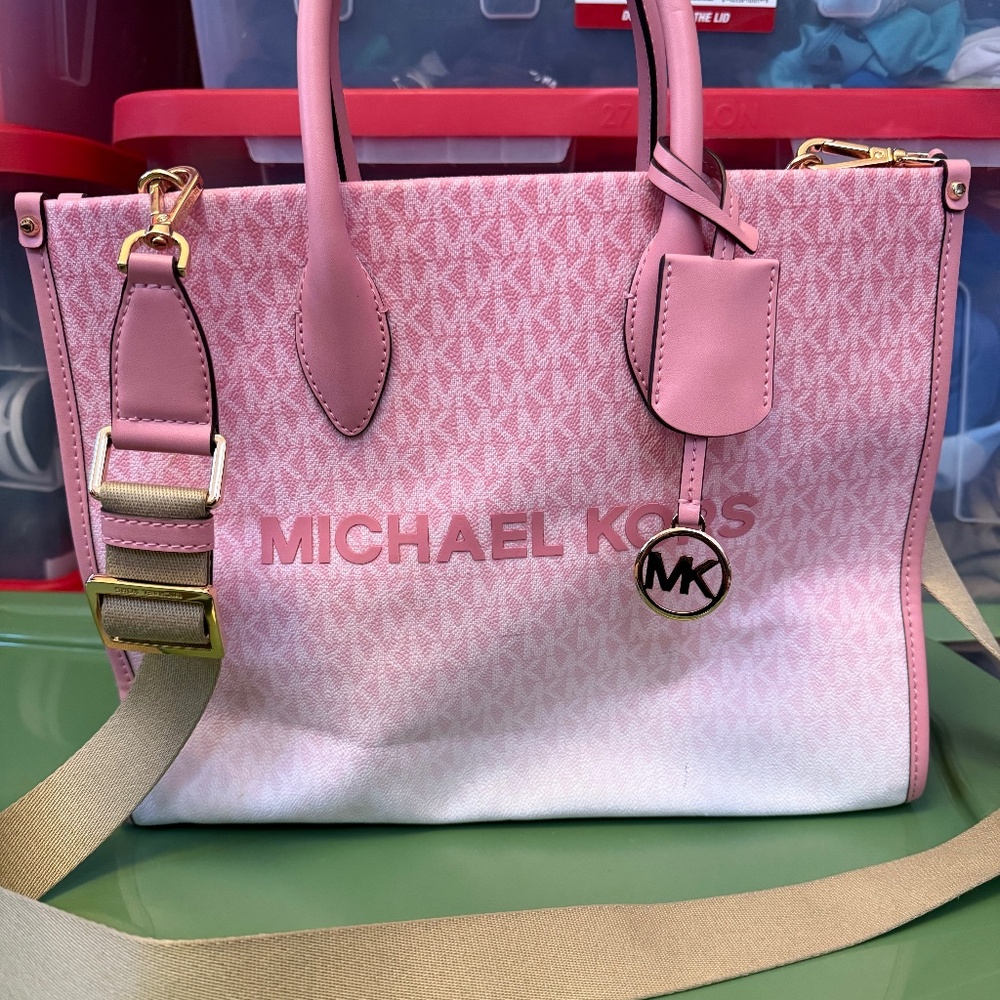 Michael Kors tote